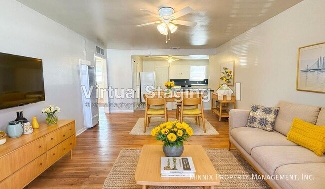 Building Photo - 2115 S Loop 289