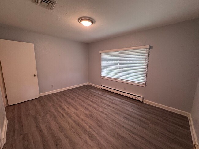 Building Photo - 1310 Wells Blvd