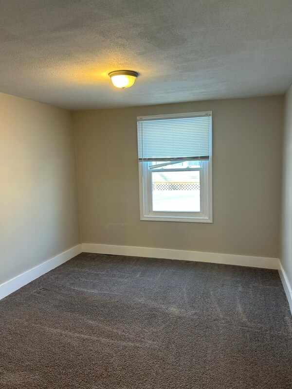 Building Photo - 401 Hannibal St