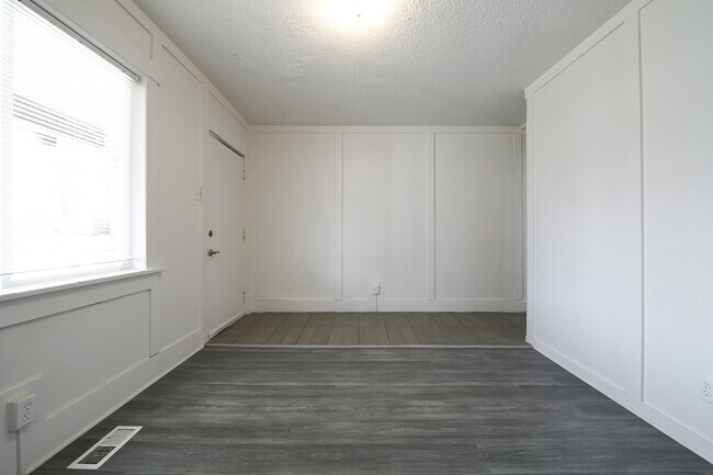 Building Photo - 151 NORTH PROPERTY LLC