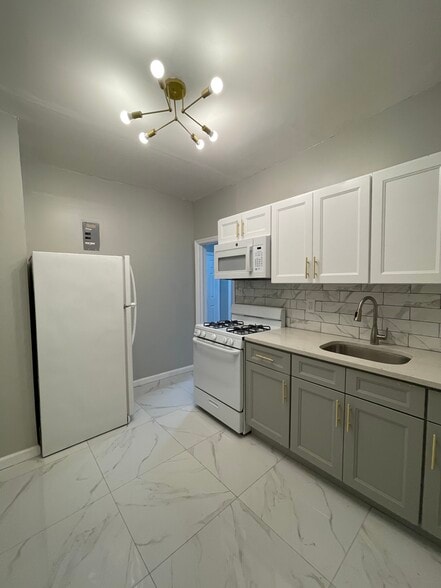 236 Lexington Ave 2 - 245 Lexington Ave