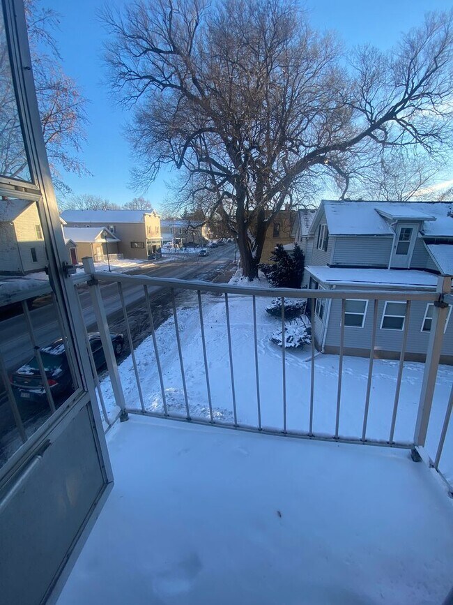 Building Photo - 1511 Oregon St