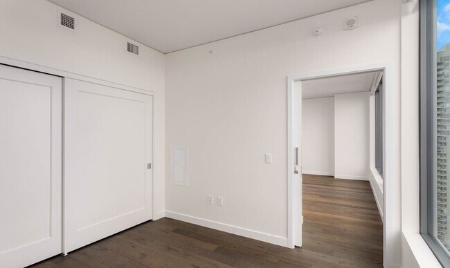 Building Photo - Modern Spire Condo with Space Needle Views in Belltown