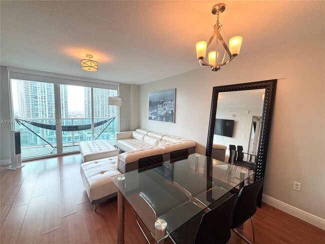 Building Photo - 31 SE 5th St