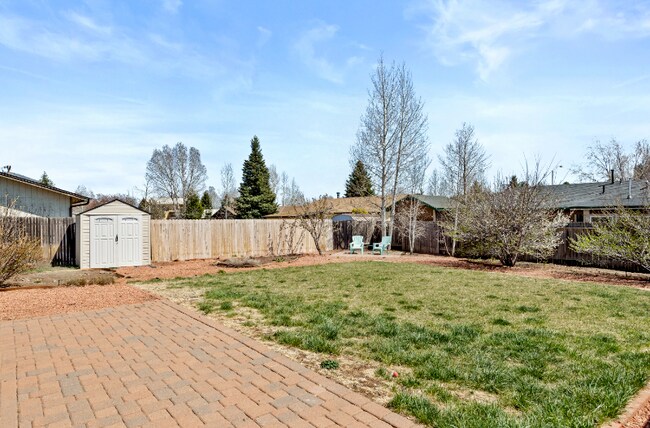 Building Photo - 3515 W Lois Ln