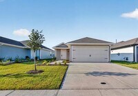 Building Photo - 1153 Northfield Dr