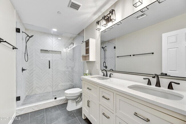 Building Photo - 2223 N 74th St