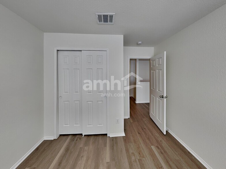 Building Photo - 7607 Presidio Creek