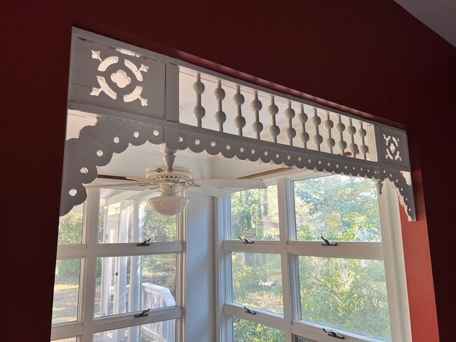 Building Photo - 4 Lee St