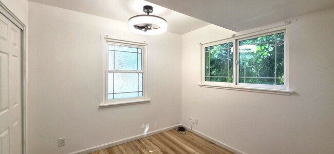 Building Photo - 47-438-438 Hui Io St