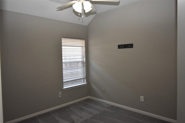 Building Photo - 9518 Brackenton Crest Dr