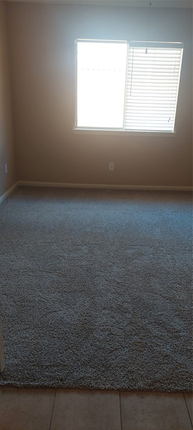 Building Photo - 2310 Appian Way