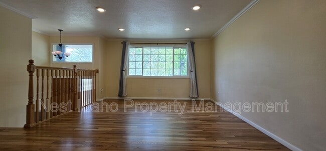 Building Photo - 2910 N McKinney St