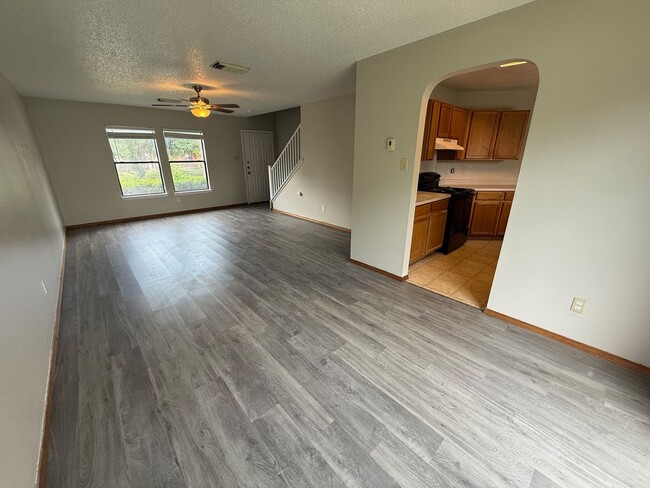 Building Photo - 10735 Juniper Pass