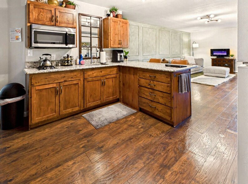 Building Photo - 33010 Fircreek Ln