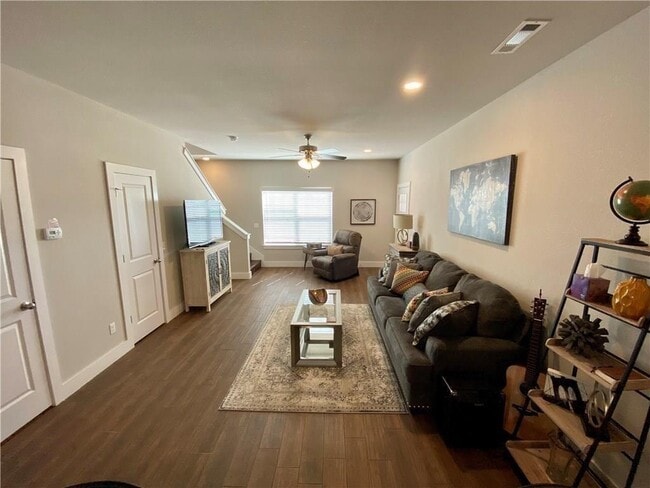 Building Photo - 7608 Har-Ber Ave