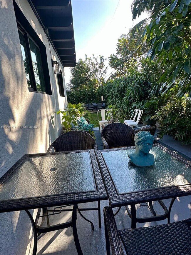 Building Photo - 270 NW 109th St