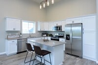 Building Photo - 213 Divide Dr
