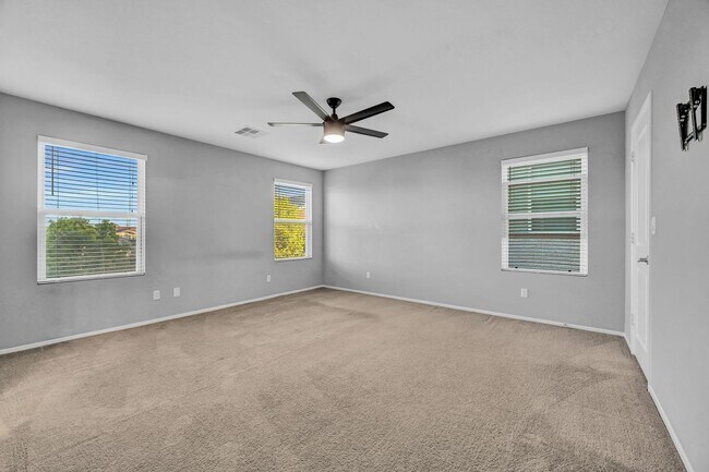 Building Photo - Charming 3-Bedroom Two-Story Home in Gated...