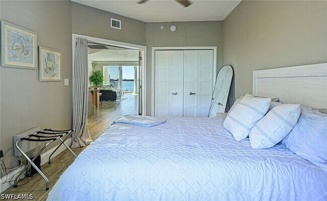 Building Photo - 4975 Bonita Beach Rd SW