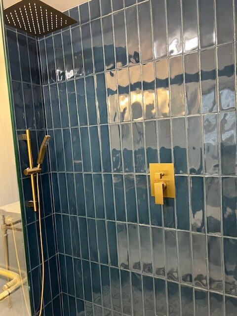 Building Photo - 1505 Boyle St