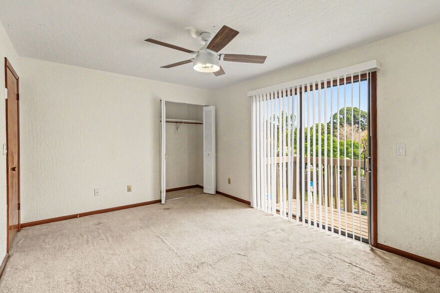 Building Photo - 1123 Tree Ridge Ln NE