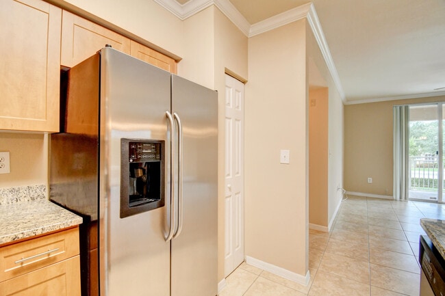 Building Photo - 6505 Emerald Dunes Dr