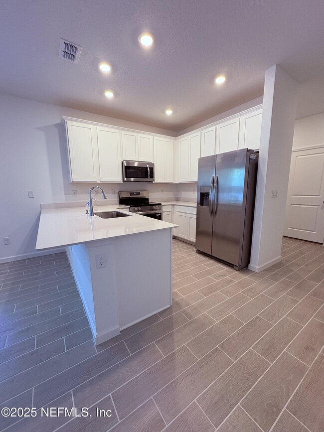 Building Photo - 2229 Windward Cay Ln