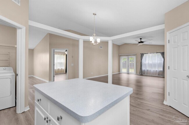 Building Photo - 2227 Parker Pl Ct