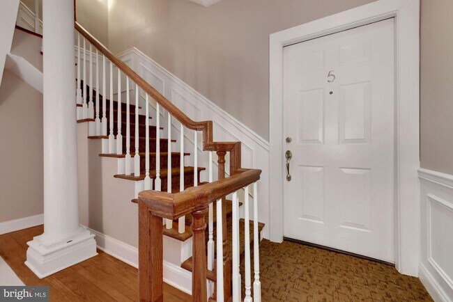 Primary Photo - 2801 Connecticut Ave NW