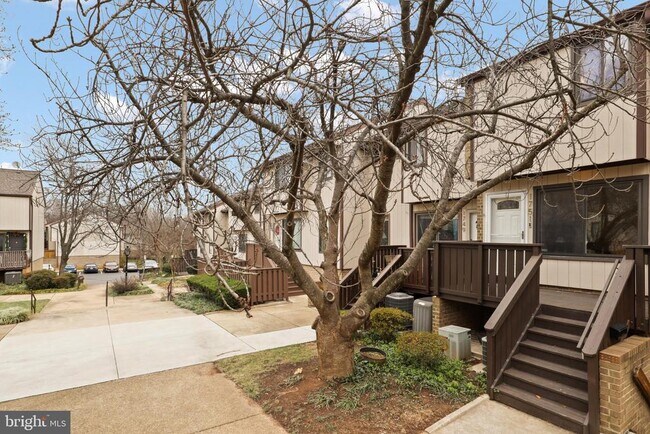 Building Photo - 1751 Westwind Way