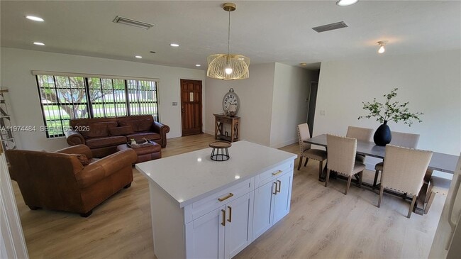 Building Photo - 9520 SW 188th Terrace