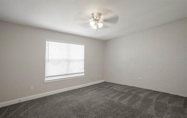 Building Photo - 2203 Sheraton Dr