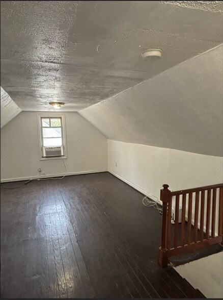 Building Photo - 7416 Lanham Ln