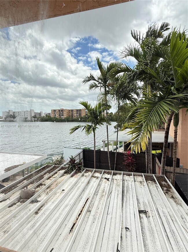 Building Photo - 8428 NW 103rd St