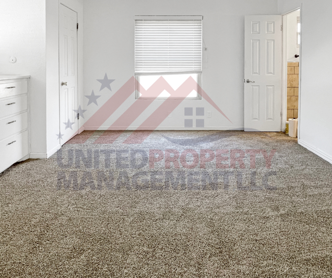 Building Photo - 3 bedroom 2 bathroom house for rent Carlsb...