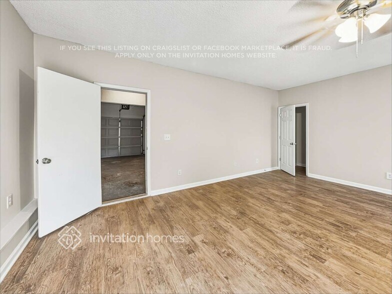 Building Photo - 6931 Silver Grass Ct