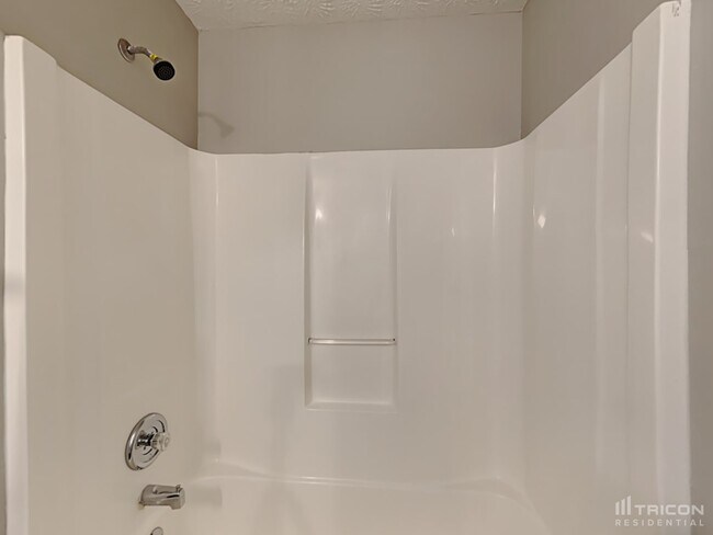 Building Photo - 4105 Mission Way
