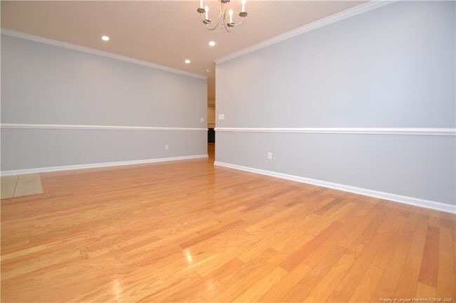 Building Photo - 2804 Thoreau Dr
