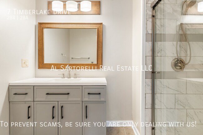 Building Photo - 7 Timberlake Dr