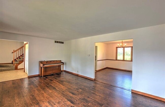 Building Photo - SCOTCH PINE