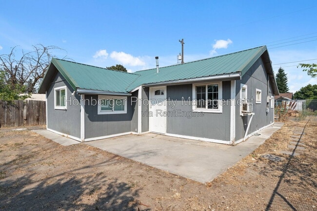 Building Photo - 1103 E Joseph Ave