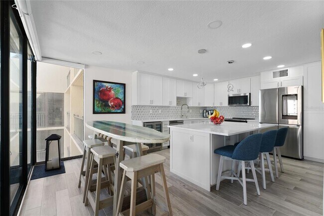 Building Photo - 1390 Gulf Blvd