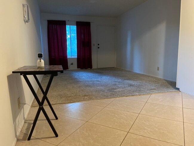 Building Photo - 9645 Spyglass Ave
