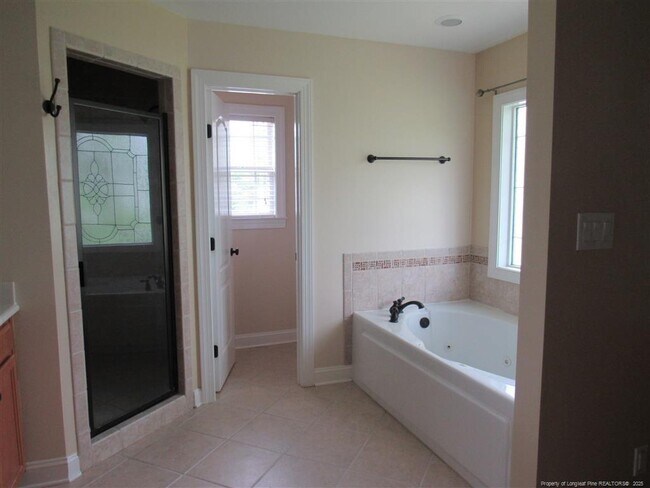 Building Photo - 7260 Sandcastle Ln
