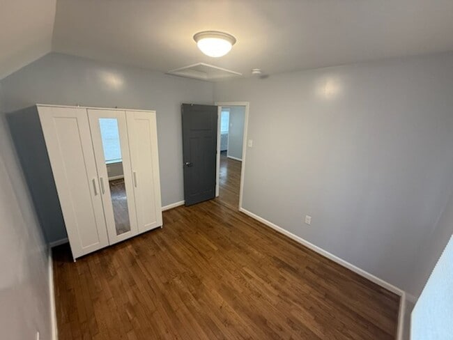 Building Photo - Hard to find Cozy 2BR Rambler!