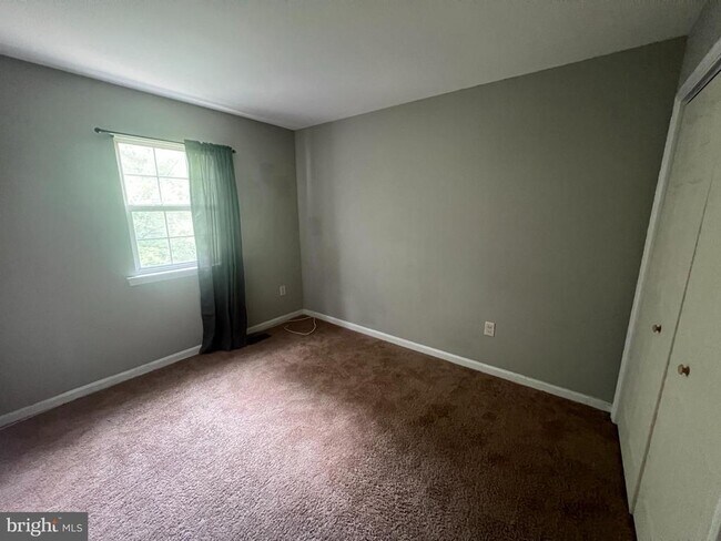 Building Photo - 11226 Hannah Way