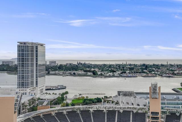 Building Photo - 321 Tenth Ave