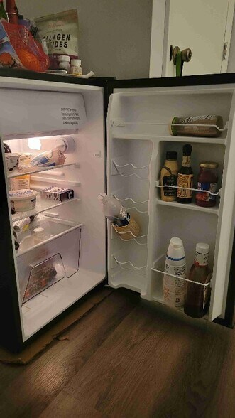 Building Photo - 9582 118th St N