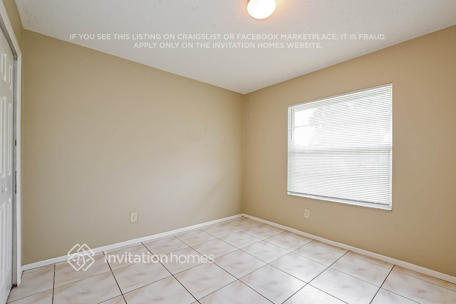 Building Photo - 2821 Saffron Dr
